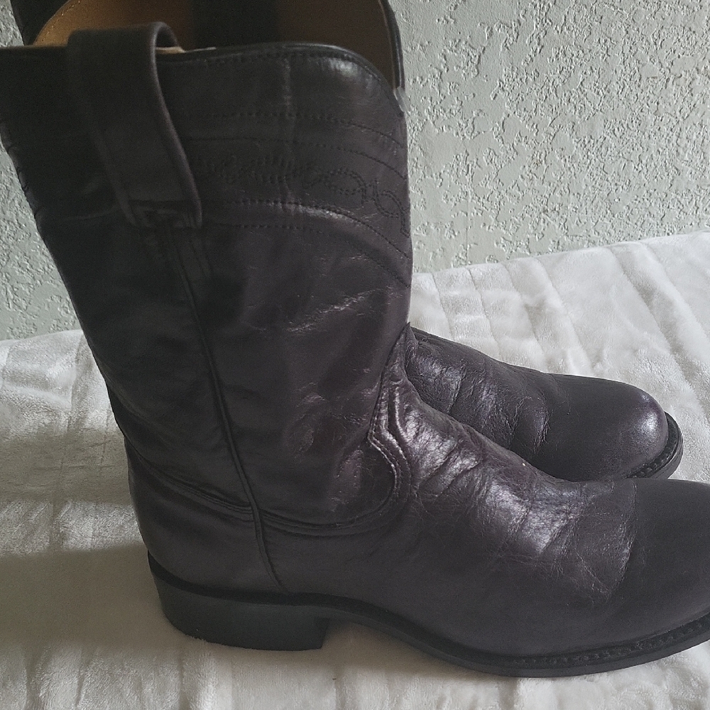 Botas - Picture 3 of 7